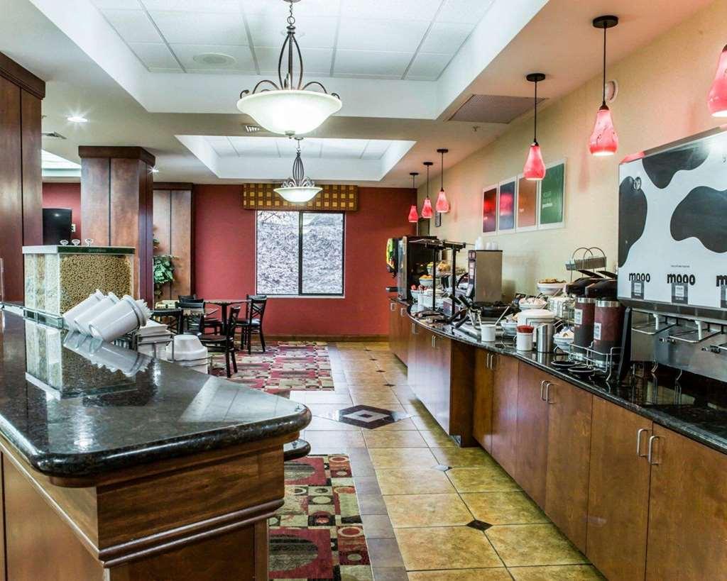 Fairfield By Marriott Inn & Suites Greensboro Coliseum Area Restoran fotoğraf