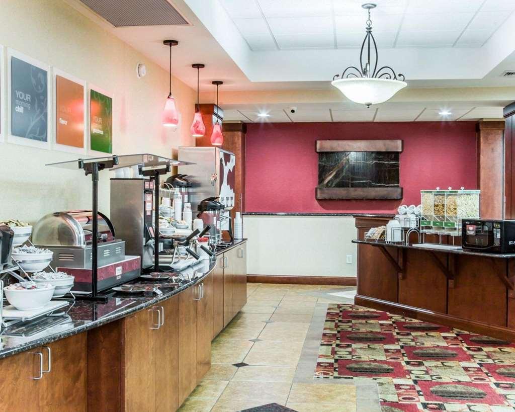 Fairfield By Marriott Inn & Suites Greensboro Coliseum Area Restoran fotoğraf