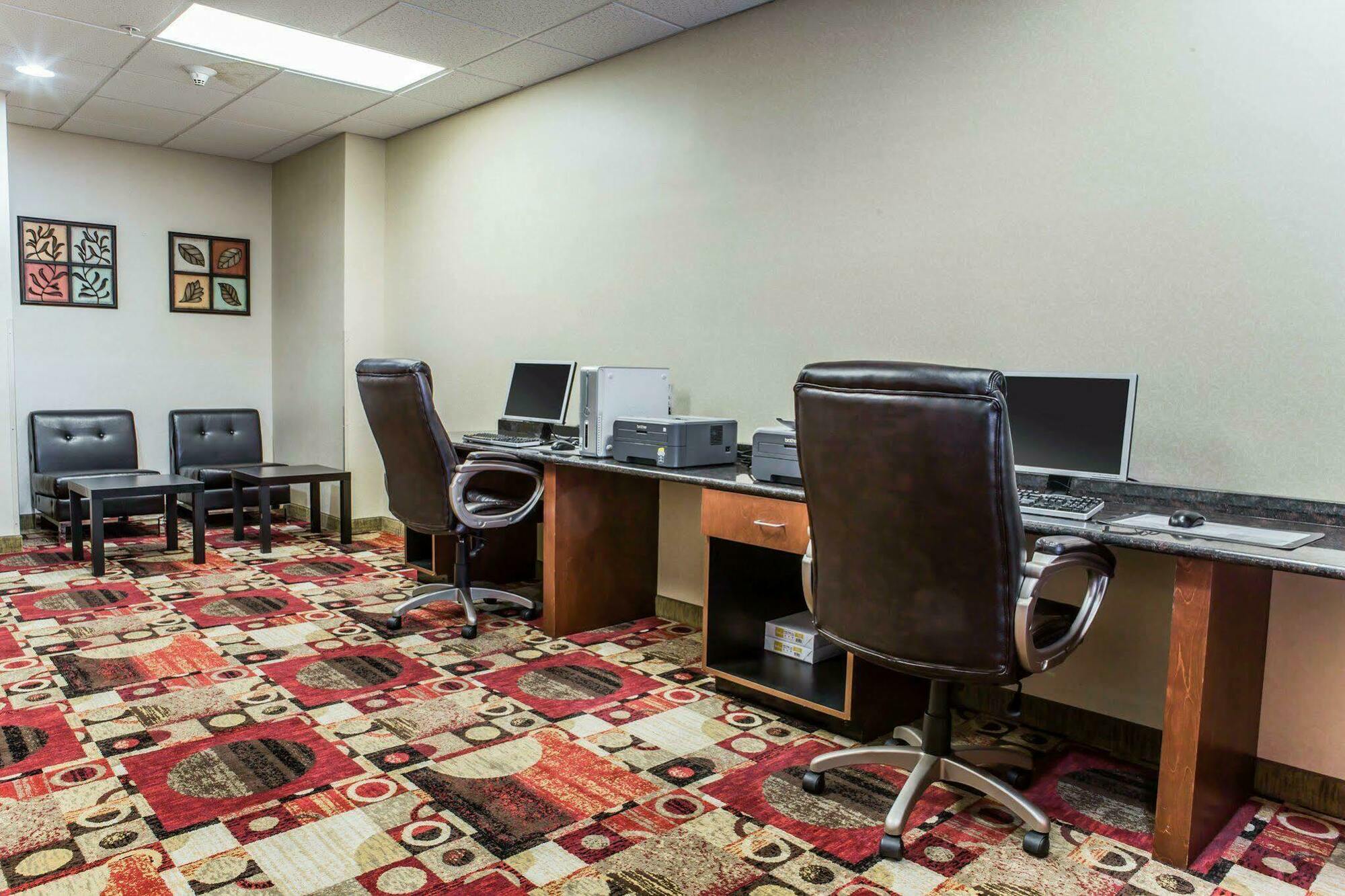 Fairfield By Marriott Inn & Suites Greensboro Coliseum Area Dış mekan fotoğraf